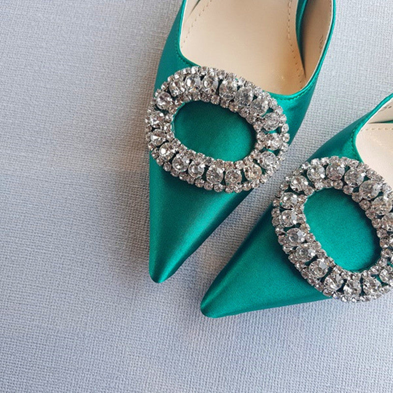 Elegantes tacones altos con diamantes de imitación para mujer, zapatos de seda con punta puntiaguda en rojo, zapatos de novia para boda, sandalias de fiesta con hebilla y correa de cristal