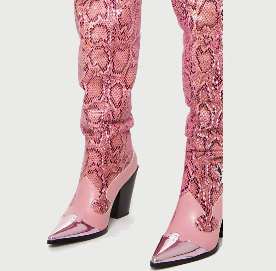 Botas de tacón alto con tacón grueso y punta estrecha con estampado de serpiente sexy a la moda para mujer