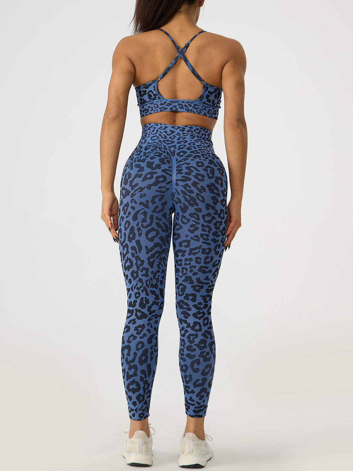 Ensemble actif haut croisé léopard et leggings