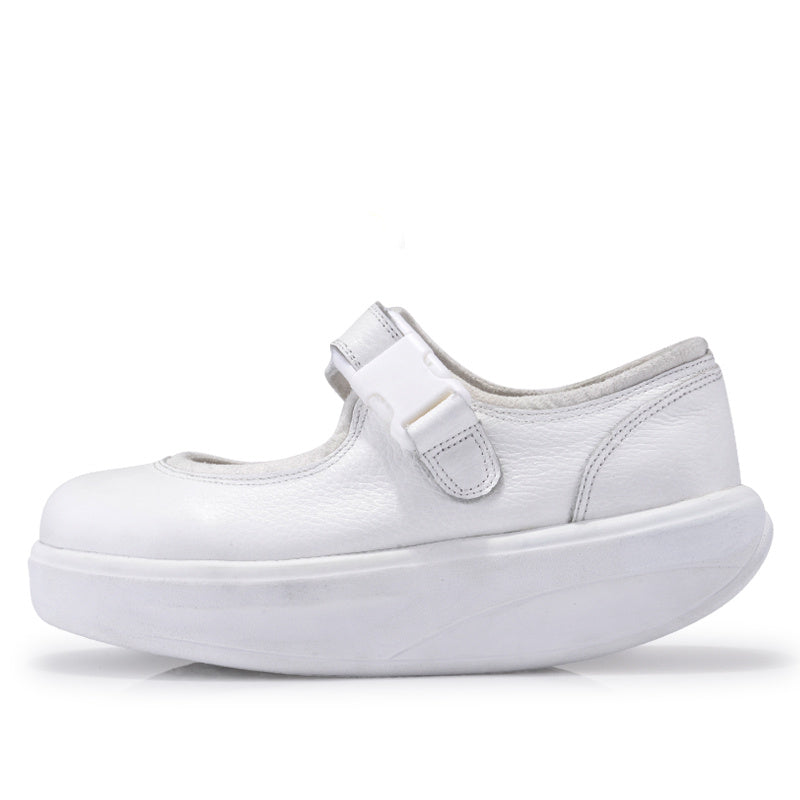 Zapatitos blancos cómodos y casual