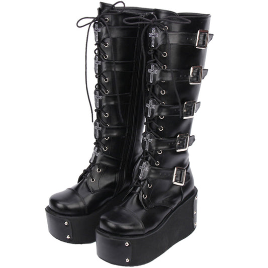 botas altas punk