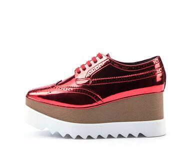 Women's Shoes With Carved Waterproof Platform Wedges