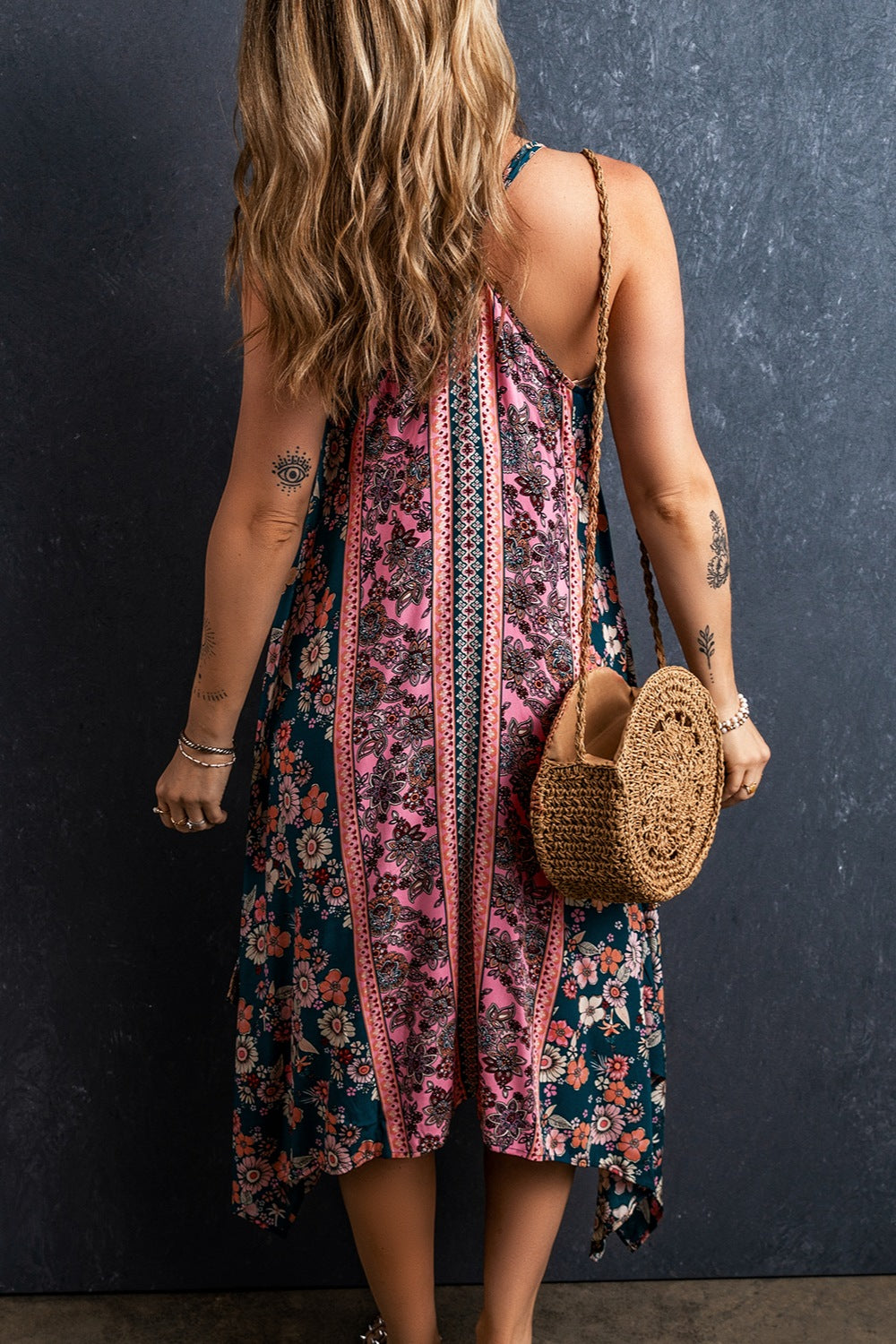 Vestido camisola midi con cuello en V estampado