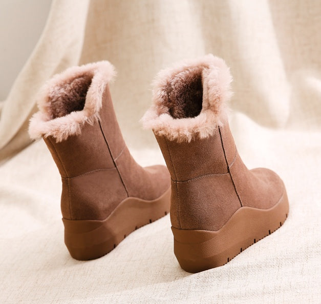 Botas de nieve Fur one, botas cortas aumentadas para mujer, botas de bizcocho para mujer, zapatos de algodón, versión coreana de invierno de los zapatos de mujer de tubo salvaje 