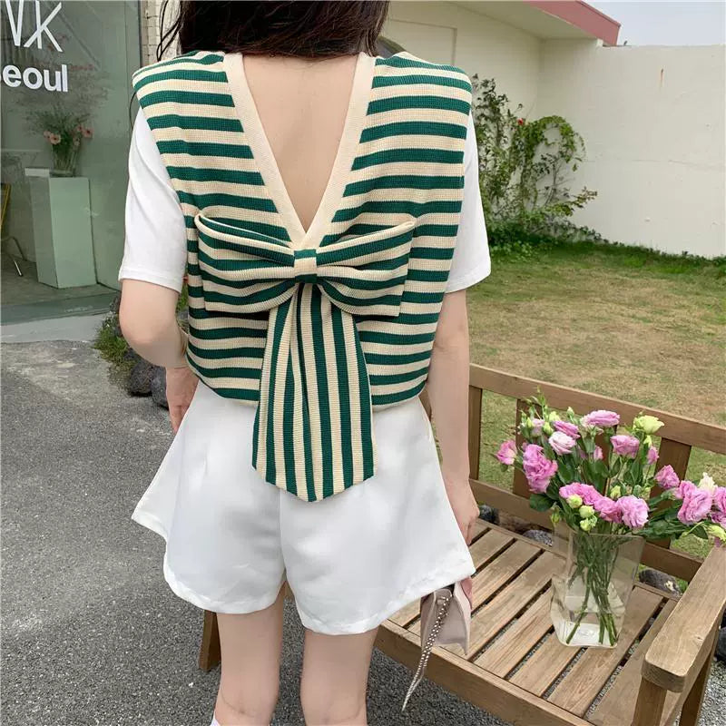 150.00kg plus Size Bow Striped V Neck Short-Sleeved T-shirt for Women Plus Size Ladies Loose False Two Pieces Stylish Niche Top