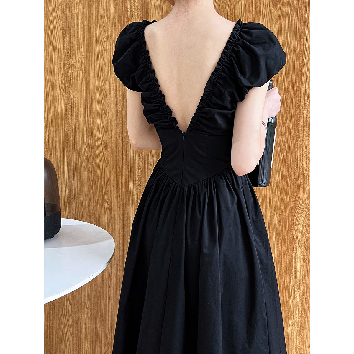 French Fitted Waist Backless V neck Dress Women Elegant High Grade Sleeveless Pleated Dress