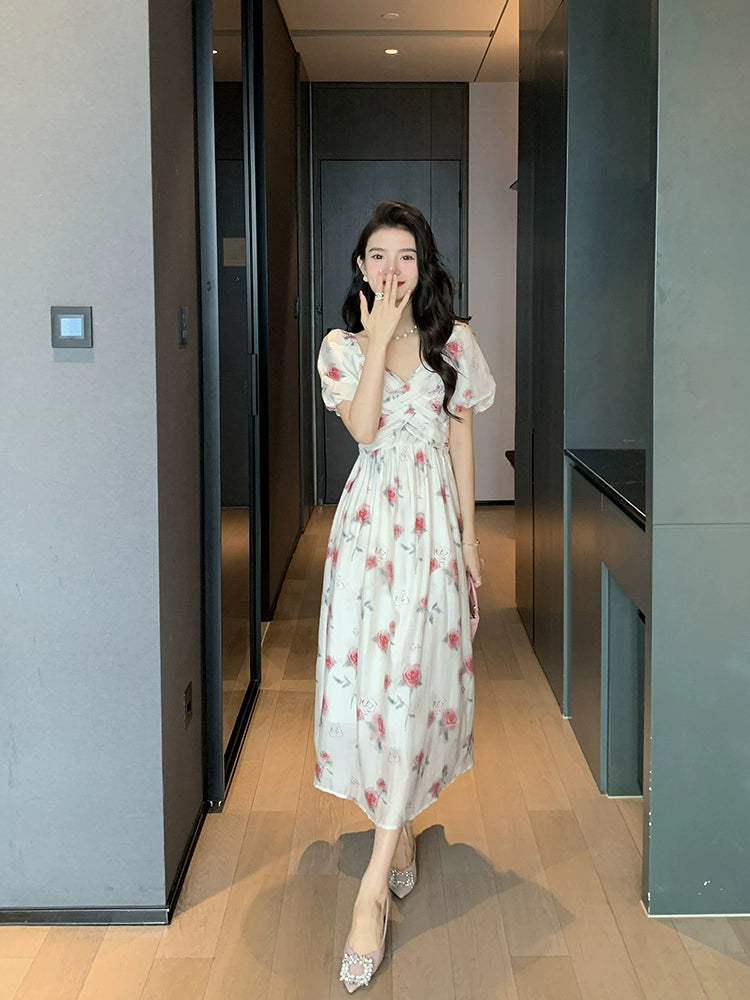 Deng Liuliu Elegante y elegante vestido floral con rosas florecientes