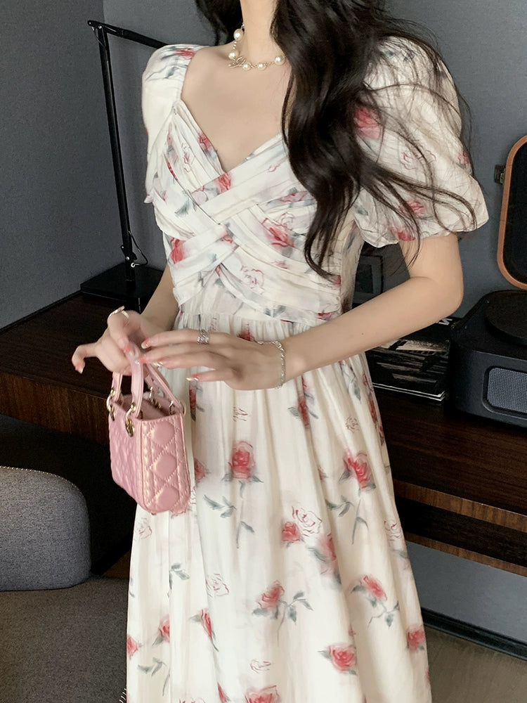 Deng Liuliu Elegante y elegante vestido floral con rosas florecientes