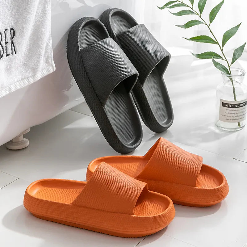 Platform Thick Bathroom Home Slippers Women Cloud Slippers Fashion Soft Sole Eva Indoor Sandals Non-Slip Flip Flop Men Slippers