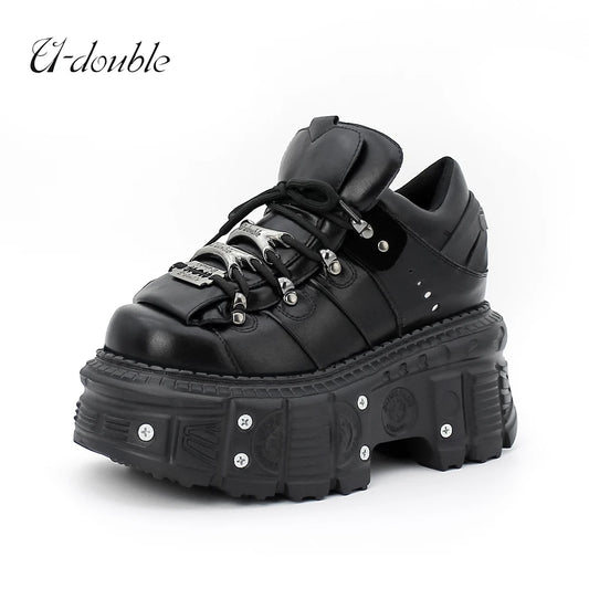 Nuevos zapatos de mujer de estilo Punk con cordones y tacón de 6CM de altura, zapatos de plataforma para mujer, botas góticas de Rock al tobillo, zapatillas de deporte para mujer con decoración de Metal