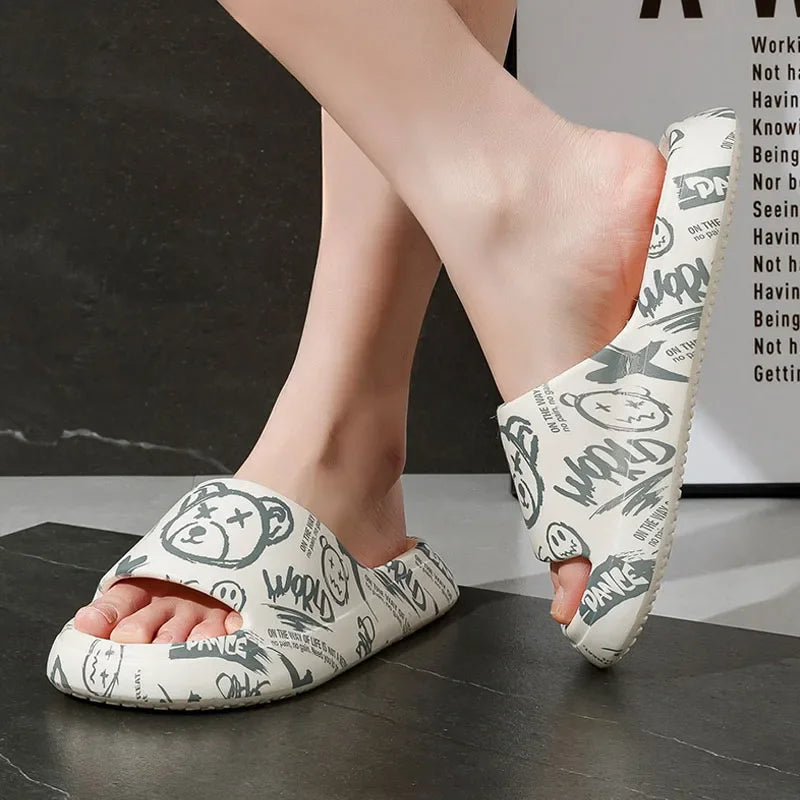 Summer 2024 Women Slippers Trendy Graffiti Print Slippers Platform Flat heel Slides Shoes Men Plus Size EVA Couple Beach Sandals