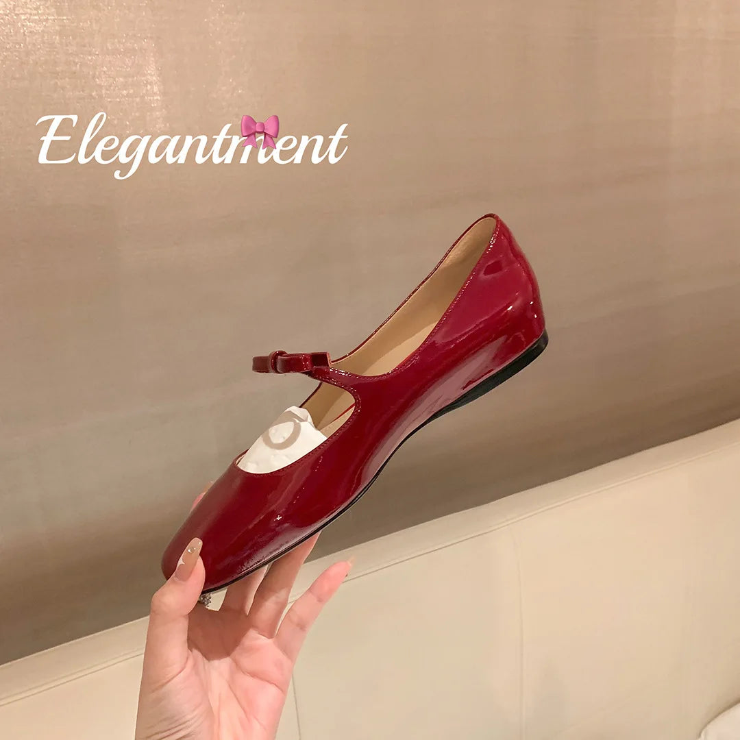 2023 Luxe Bowtie Mary Janes Femmes Bout Carré Brillant En Cuir Et Soie Appartements Ballets Femmes Rouge Dance Party Ball Chaussures De Mariage De Mariée