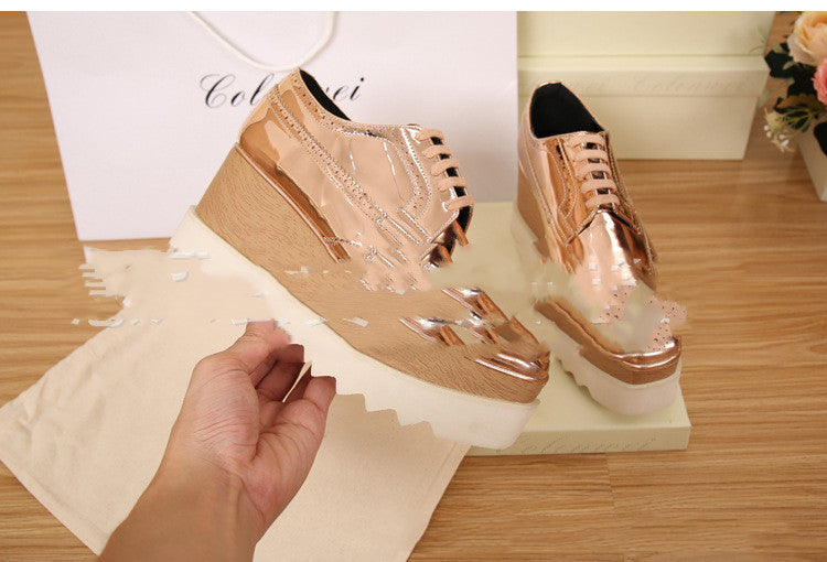 Women's Shoes With Carved Waterproof Platform Wedges