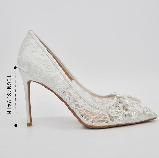 White Lace Flower Bride's  Wedding Shoes